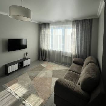 Сдается 1-комнатная квартира, 42,1 м²