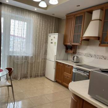 Сдается 2-х комнатная квартира, 71,1 м²