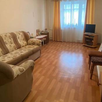 Продается 1-комнатная квартира, 38 м²