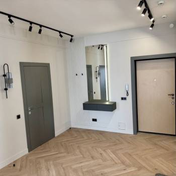 Сдается 2-х комнатная квартира, 114,7 м²