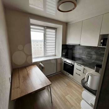 Продается 2-х комнатная квартира, 42 м²