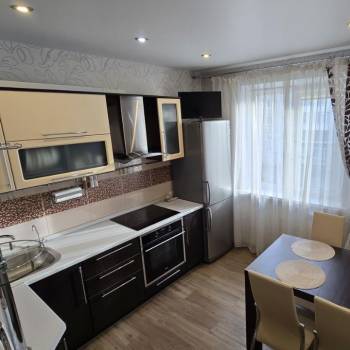 Сдается 2-х комнатная квартира, 53,4 м²