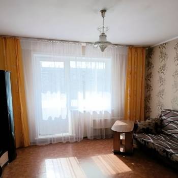 Сдается 1-комнатная квартира, 42 м²