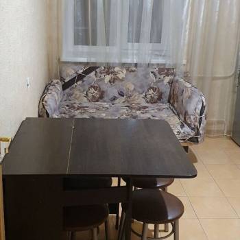 Сдается 1-комнатная квартира, 37 м²