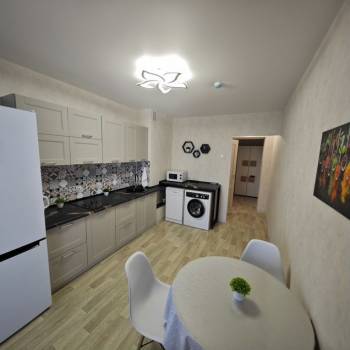Сдается 1-комнатная квартира, 43,4 м²