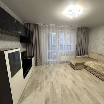 Сдается 2-х комнатная квартира, 56,2 м²