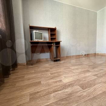Продается 1-комнатная квартира, 32,4 м²