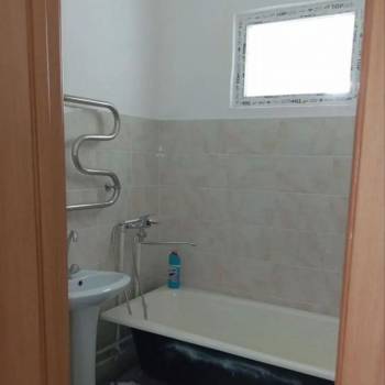 Сдается 2-х комнатная квартира, 42 м²