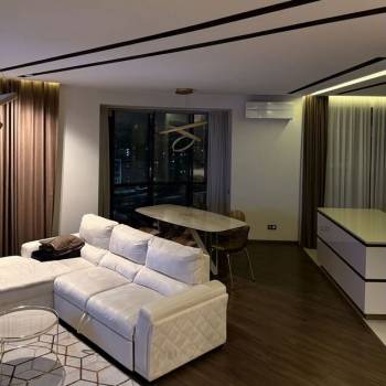 Продается 3-х комнатная квартира, 132 м²