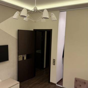 Продается 3-х комнатная квартира, 132 м²