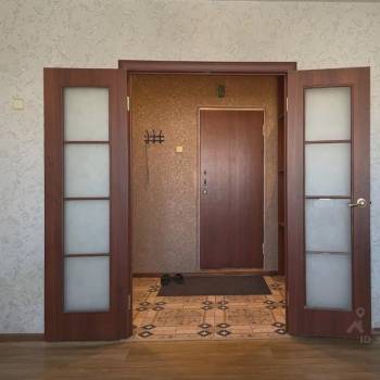 Продается 1-комнатная квартира, 54 м²