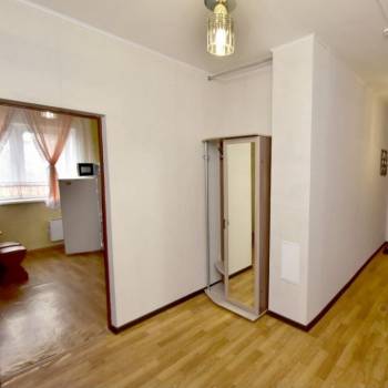 Сдается 1-комнатная квартира, 55 м²