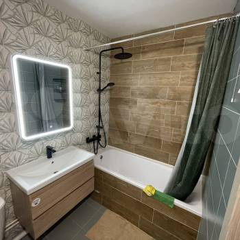 Сдается 1-комнатная квартира, 40 м²