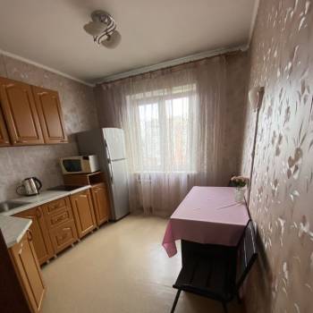 Сдается 1-комнатная квартира, 41 м²