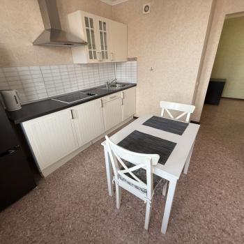 Сдается 1-комнатная квартира, 44 м²