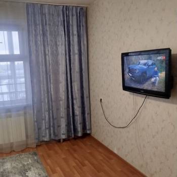 Сдается 1-комнатная квартира, 42 м²