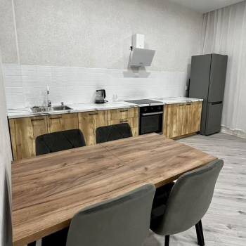 Сдается 2-х комнатная квартира, 60 м²