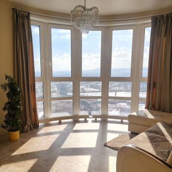 Продается 2-х комнатная квартира, 56,2 м²