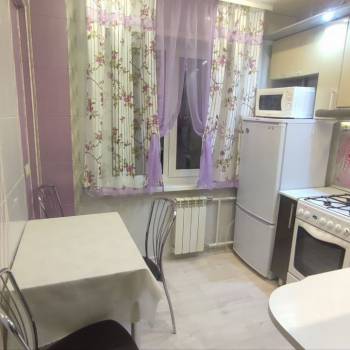 Сдается Многокомнатная квартира, 65 м²