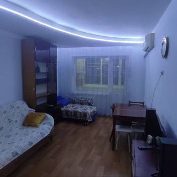 Сдается Многокомнатная квартира, 65 м²