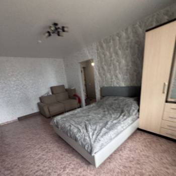 Сдается 1-комнатная квартира, 40 м²