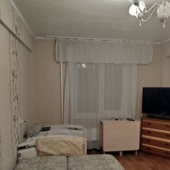 Продается 1-комнатная квартира, 35 м²