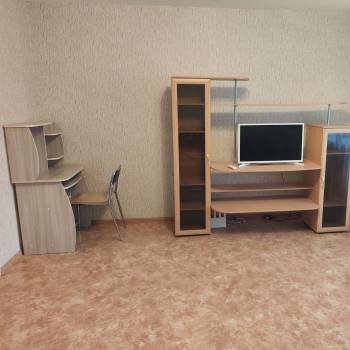 Сдается 1-комнатная квартира, 41,2 м²