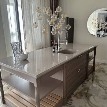 Продается 1-комнатная квартира, 120 м²