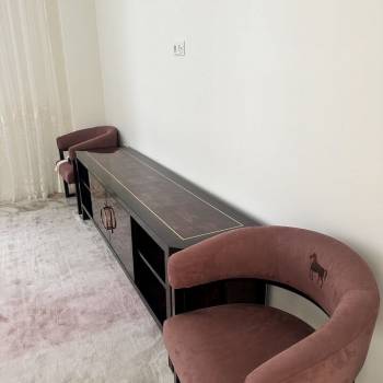 Продается 1-комнатная квартира, 120 м²
