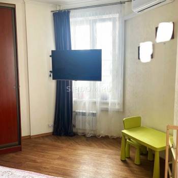 Продается 1-комнатная квартира, 42,3 м²