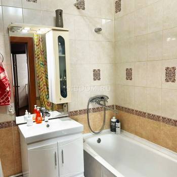 Продается 1-комнатная квартира, 42,3 м²