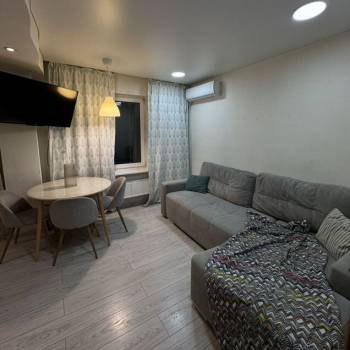 Продается 3-х комнатная квартира, 56,5 м²