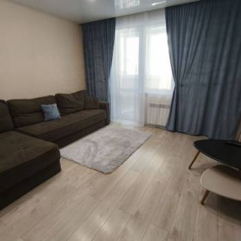 Сдается 1-комнатная квартира, 42 м²