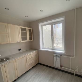 Продается 1-комнатная квартира, 34 м²