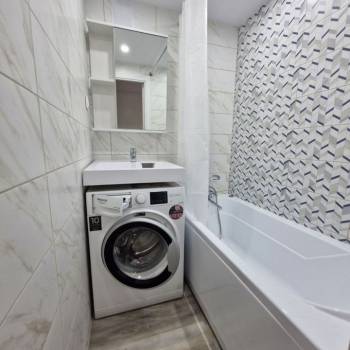 Продается 1-комнатная квартира, 30,3 м²