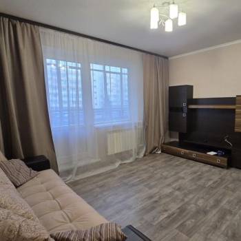 Сдается 1-комнатная квартира, 40 м²