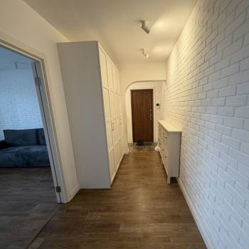 Сдается Многокомнатная квартира, 80 м²