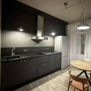 Сдается 1-комнатная квартира, 46 м²