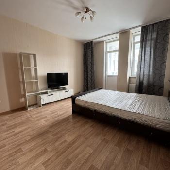 Сдается 1-комнатная квартира, 48 м²