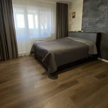 Продается 1-комнатная квартира, 48 м²