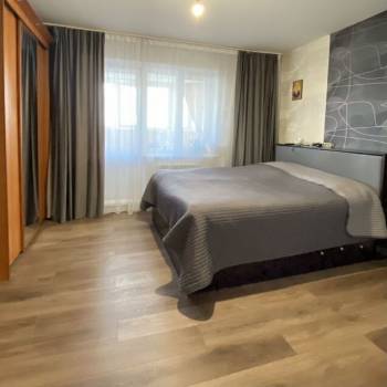 Продается 1-комнатная квартира, 48 м²
