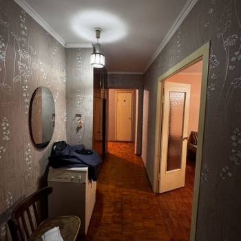 Продается Многокомнатная квартира, 77,9 м²