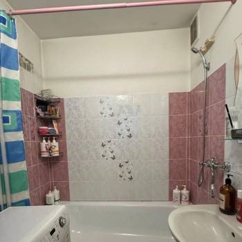 Продается 1-комнатная квартира, 42,1 м²