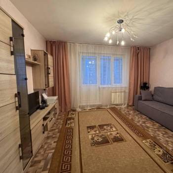 Продается 1-комнатная квартира, 42,1 м²