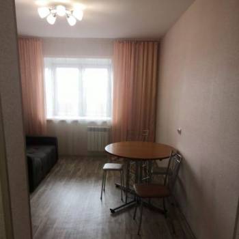 Сдается 1-комнатная квартира, 47 м²