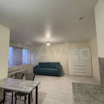 Сдается 1-комнатная квартира, 40 м²