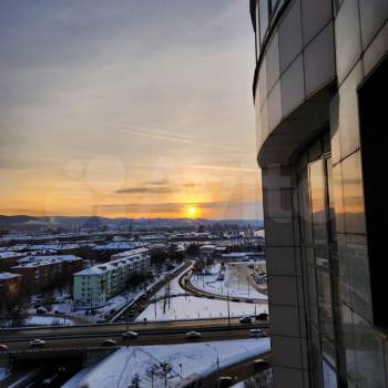 Сдается 1-комнатная квартира, 59 м²