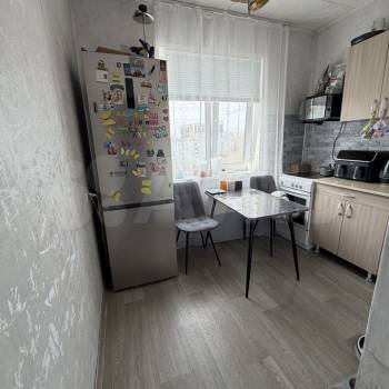 Продается 1-комнатная квартира, 28,4 м²