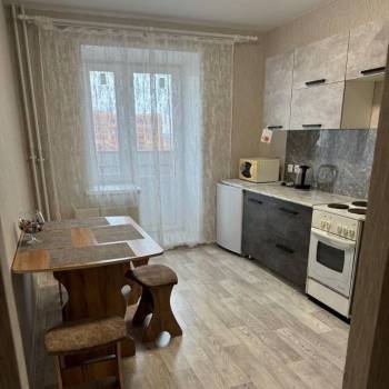 Сдается 1-комнатная квартира, 45 м²