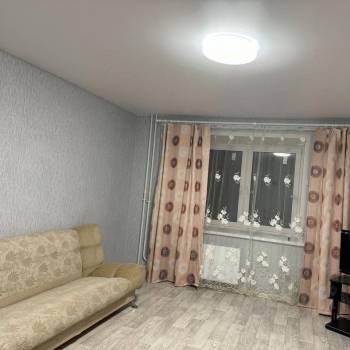 Сдается 1-комнатная квартира, 45 м²